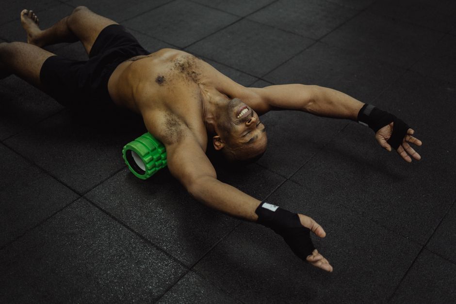 Roll slowly and pause on tight spots for 20-30 seconds