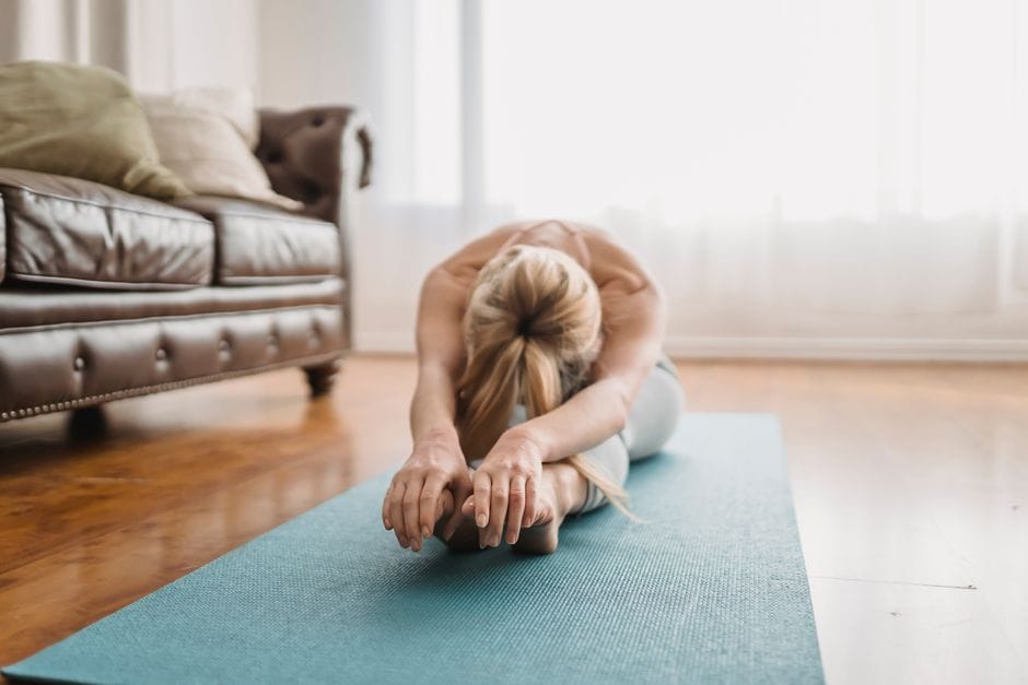 beginner pilates mat workout at home